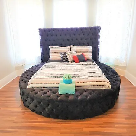 Casaazul-2605A-Couples Retreat By Beach & Pleasure Pier 1 Block Away- 2Bed 2Bath- 7 Minutes To Cruise Terminal